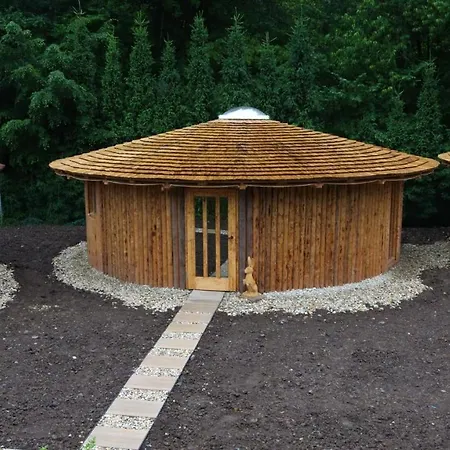 Glamp V Hluboke - Yurts And Wooden