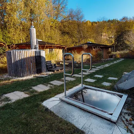 Glamp V Hluboke - Yurts And Wooden * Vsetín