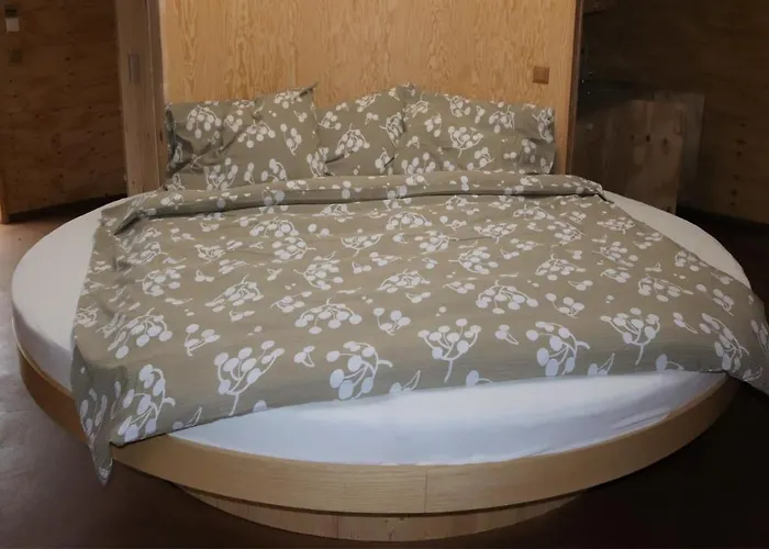 Glamp V Hluboke - Yurts And Wooden