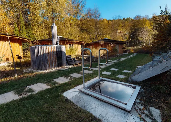 Glamp V Hluboke - Yurts And Wooden * Vsetín
