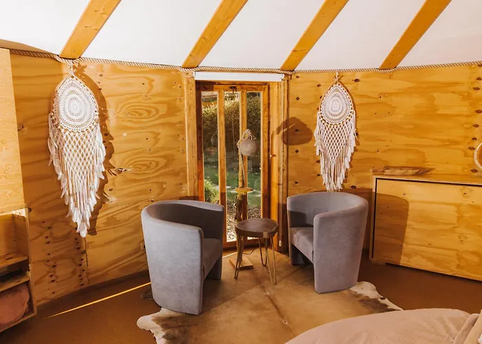 Glamp V Hluboke - Yurts And Wooden Kamp alanı