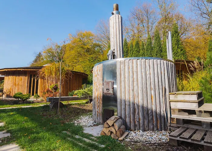 Glamp V Hluboke - Yurts And Wooden * Vsetín
